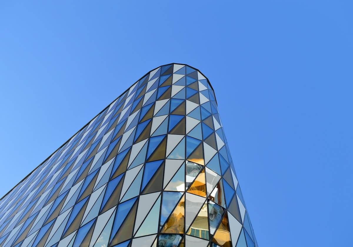 JDG发布胜利之舞：请找出跳的最享受和最僵硬的人