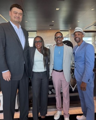 PG电子官方网站-岁月如梭!WNBA名宿晒出与姚明&弗朗西斯及阿尔斯通合影